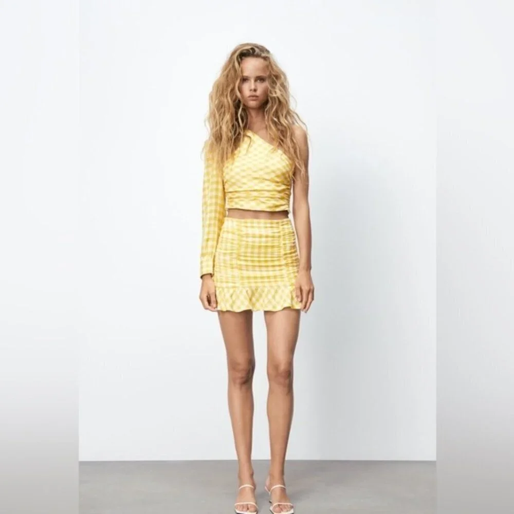 NWT ZARA yellow gingham one shoulder xs crop top picnic plaid